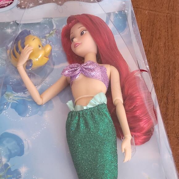 Disney Store The Little Mermaid 12'' Ariel Doll with Flounder New in Box - Picture 4 of 9